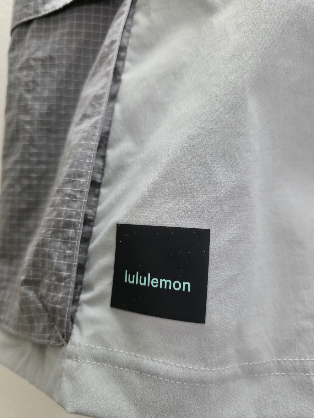 Lululemon Multipocket Hiking Skirt High Rise Size 12 - Picture 4 of 6
